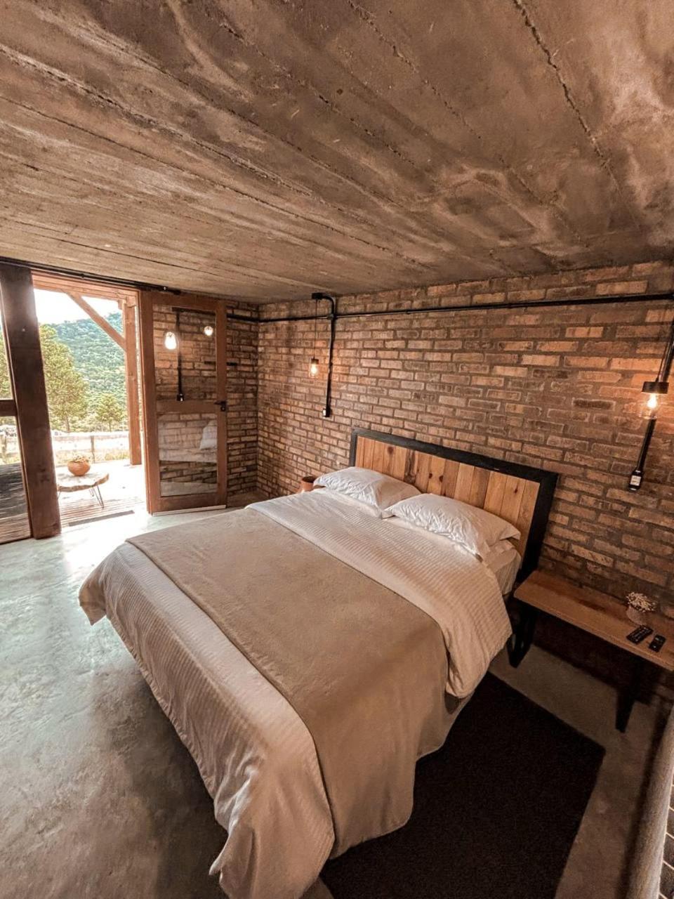 Casa de 8 Quartos